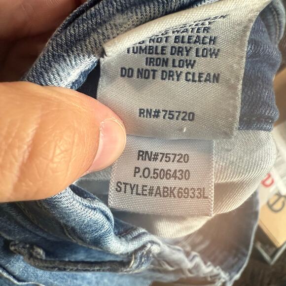 Buckle BKE Payton Mid Rise Bootcut Stretch Jeans Castillo Wash Distressed 38 - Picture 7 of 8